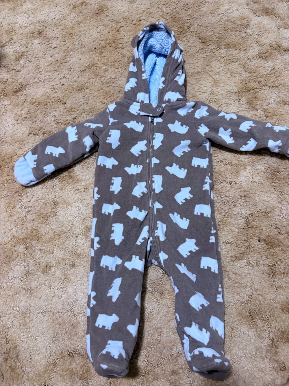 Winter suit with bears and ears